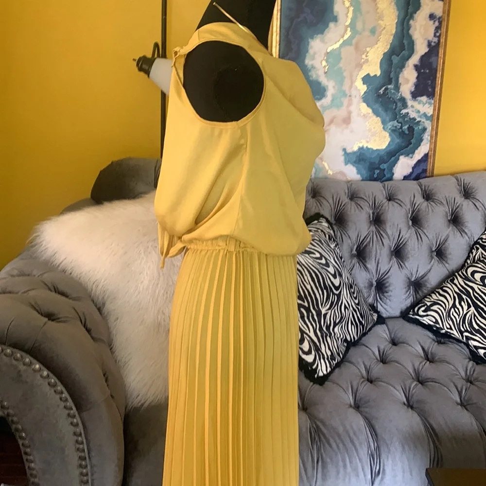 Gold sleeveless pleated leg jumpsuit